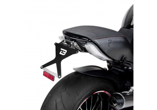 Nosilec tablice Ducati Diavel 2014-2018