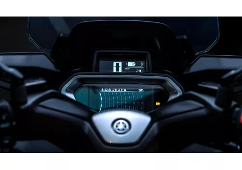 Yamaha XMAX 300 Tech Max